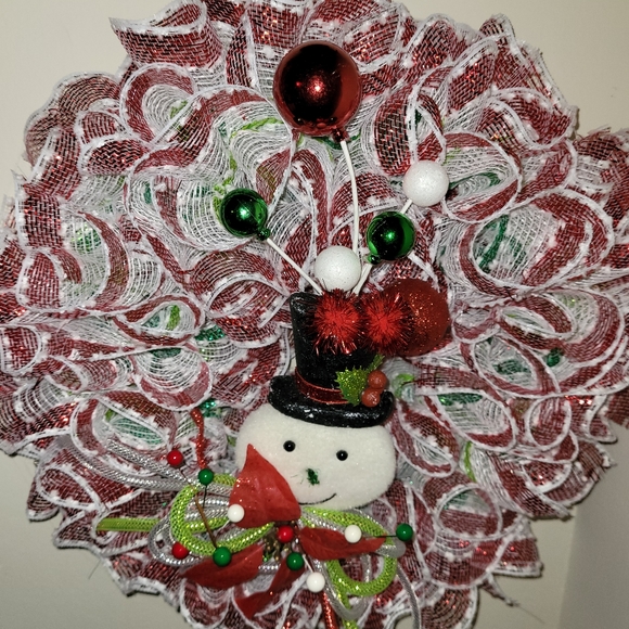 Custom Christmas Wreaths - Picture 9 of 15